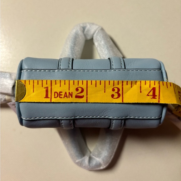 Coach Micro Venturer Key Fob - NWT - Picture 9 of 14